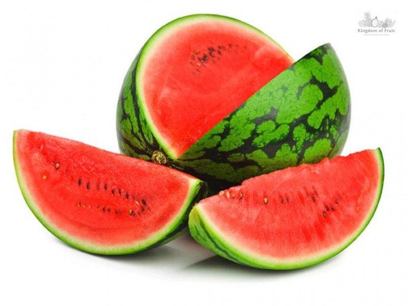 Dưa hấu đỏ( 2-2,2kg/quả)