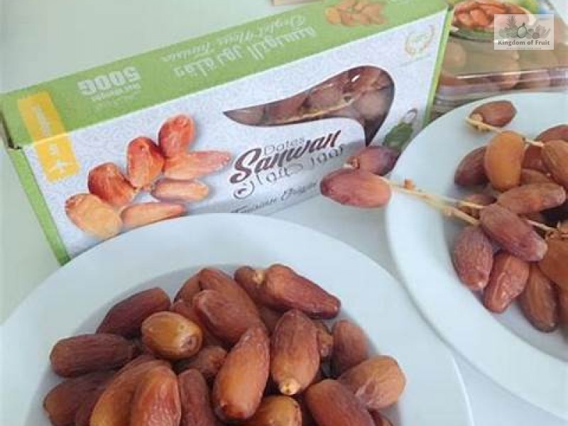 Chà là sấy khô nguyên cành Sanwan - 500g